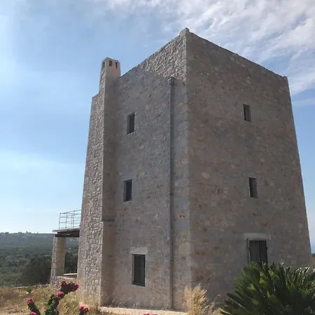 Modern 2bdr Stone Tower, Majestic View In Mani Holiday home