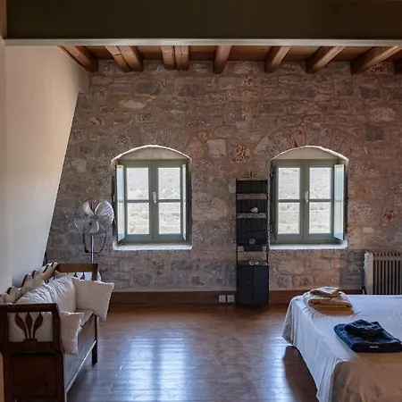 Modern 2bdr Stone Tower, Majestic View In Mani Holiday home Psion