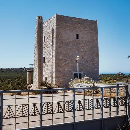Holiday home Modern 2bdr Stone Tower, Majestic View In Mani