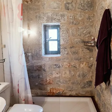 Modern 2bdr Stone Tower, Majestic View In Mani