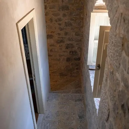 Modern 2bdr Stone Tower, Majestic View In Mani Holiday home Psion