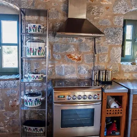 Holiday home Modern 2bdr Stone Tower, Majestic View In Mani
